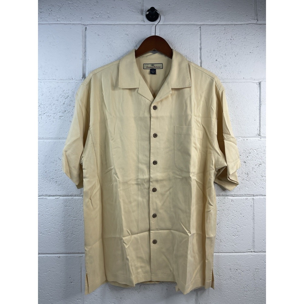 Tommy Bahama Men's 100% Silk Hawaiian Tropical Casual‎ Button-Up Yellow Shirt M